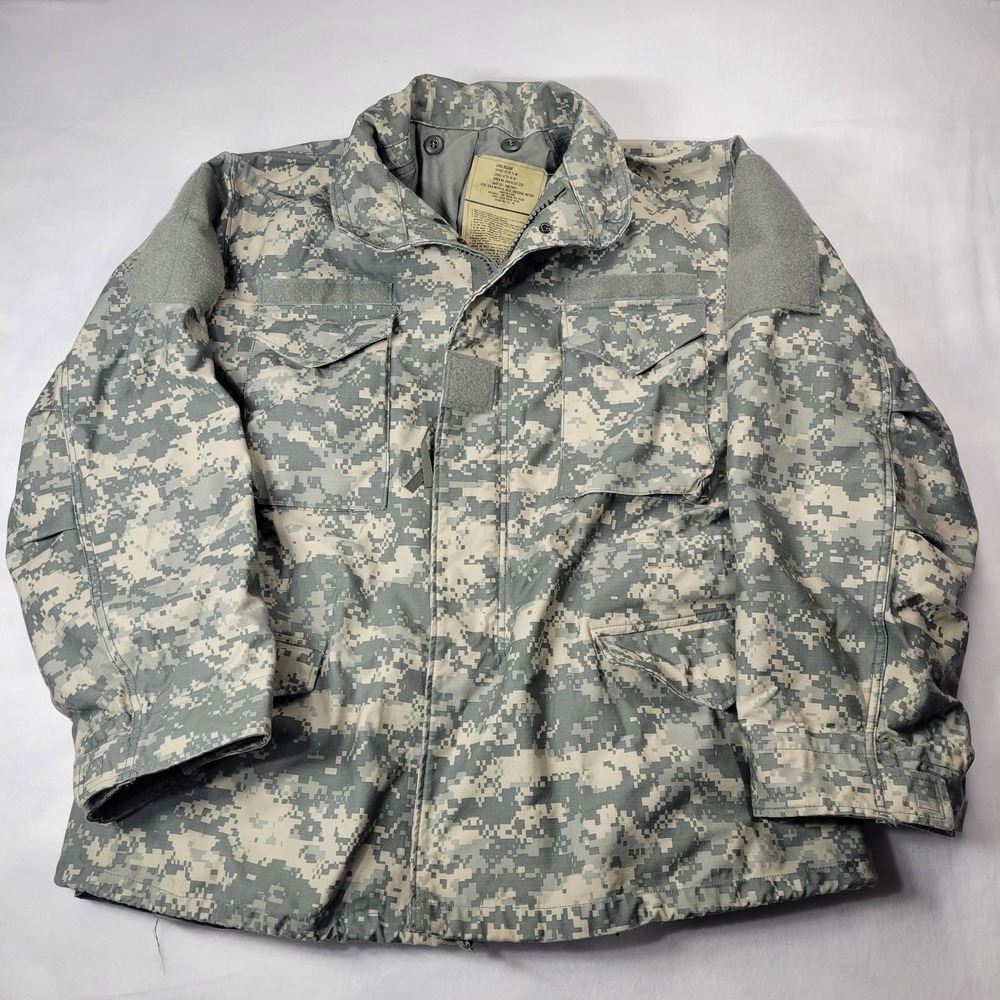 Military Cold Weather Field Coat Sz Large Regular SPM1C1-08-D-1036 Uni Pattern